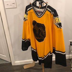 Boston bruins Pooh bear jersey